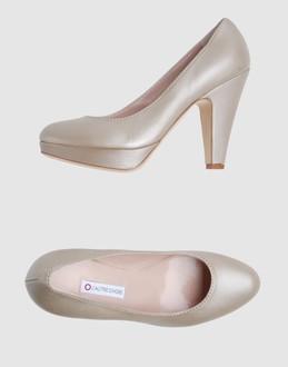 L' autre chose Women - Footwear - Closed-toe slip-ons L' autre chose on YOOX :  pearl laminated pumps leather