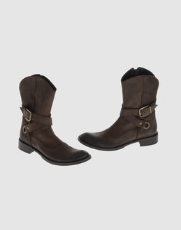 ANDREA MORANDO Chaussures Bottines