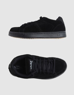 GLOBE CALZATURE Sneakers su YOOX.COM
