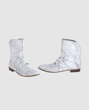 MOMA CALZATURE Stivaletti su YOOXCOM