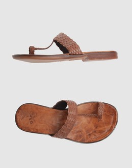 OXS - CHAUSSURES - Tongs - sur YOOX.COM
