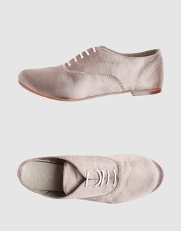 100 FOOTWEAR Laced shoes on YOOXCOM