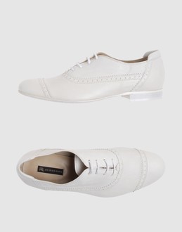 BURBERRY - メンズ - 靴 - レースアップ(ひも付き) on YOOX.COM