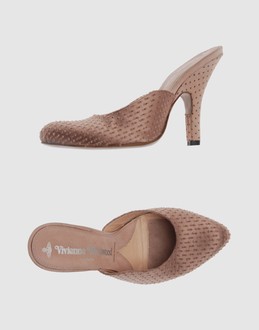 VIVIENNE WESTWOOD CALZATURE Sabot su YOOX.COM