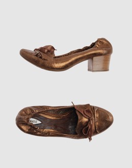 VIC MATIE CALZATURE Decolletes su YOOX.COM