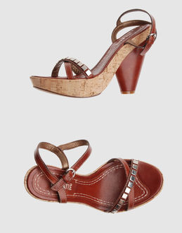 VIC MATIE CALZATURE Sandali con tacco su YOOX.COM