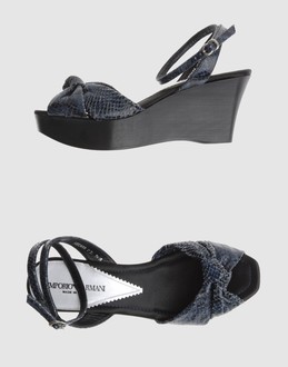 Emporio armani chaussures semelles compens&eacute;es