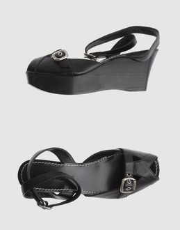 Emporio armani chaussures semelles compens&eacute;es