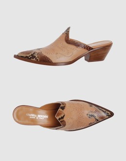 GIANNA BERDINI - CHAUSSURES - Sabots - sur YOOX.COM