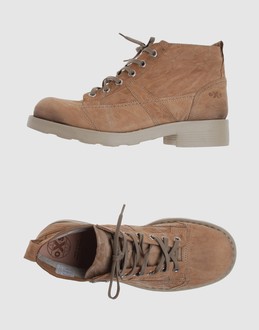 OXS - CHAUSSURES - Rangers - sur YOOX.COM