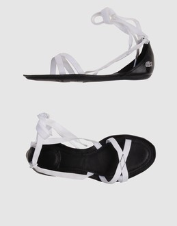 Lacoste chaussures sandales