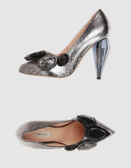 MARC JACOBS CALZATURE Decolletes su YOOX.COM