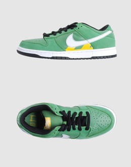 NIKE - CHAUSSURES - Sneakers - sur YOOX.COM