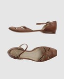FRU.IT - Closed-toe slip-ons 