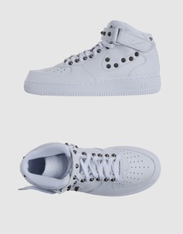 NIKE - CHAUSSURES - Sneakers - sur YOOX.COM