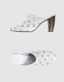 BRUNO BORDESE - CHAUSSURES - Sabots - sur YOOX.COM