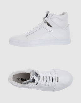 Nappa leather - Laced closure - Rubber sole - Logo details -