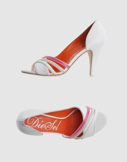 DIESEL CALZATURE Decolletes su YOOX.COM