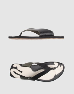PUMA RUDOLF D SCHUHFABRIK - CHAUSSURES - Tongs - sur YOOX.COM