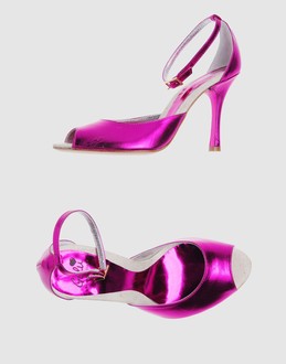GILU CALZATURE Sandali con tacco su YOOX.COM