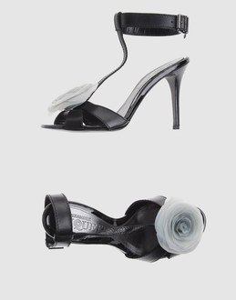 ALEXANDER MCQUEEN
