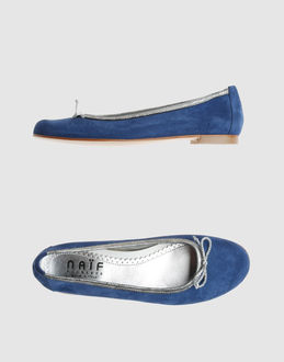 Suede - Leather sole - Contrast trimming - Self-tie -