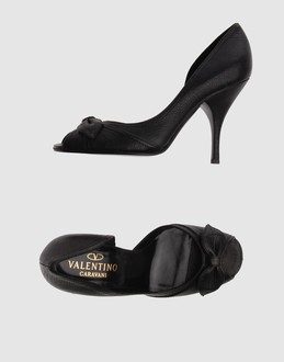 VALENTINO GARAVANI CALZATURE Decolletes su YOOX.COM