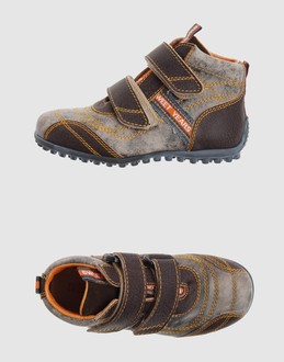 SWEET YEARS CALZATURE Sneakers su YOOX.COM