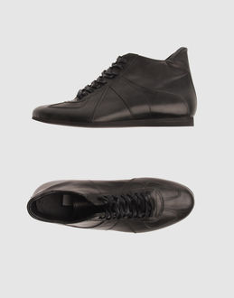 FQ R CALZATURE Sneakers su YOOX.COM