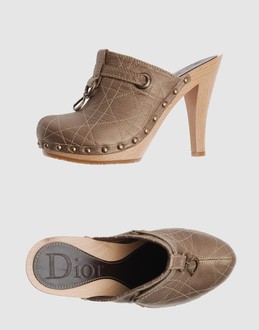 CHRISTIAN DIOR - レディース - 靴 - ミュール/サボサンダル on YOOX.COM