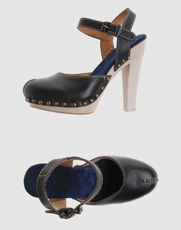 ALFRED FOOTWEAR Slingbacks on YOOXCOM