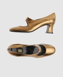 BIBA - Closed-toe slip-ons 