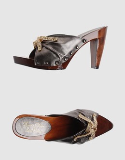 GLORIA E OLIVIA DAL PORTO CALZATURE Sandali con tacco su YOOX.CO