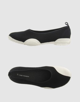 Y'S YOHJI YAMAMOTO - Women - FOOTWEAR - Ballet flats on YOOX.COM