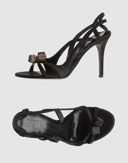 ALEXANDER MCQUEEN CALZATURE Sandali con tacco su YOOX.COM