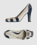 ALEXANDER MCQUEEN - Closed-toe slip-ons 