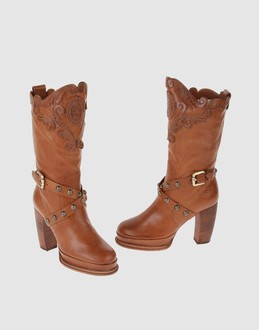 ANNA SUI CALZATURE Stivali su YOOX.COM