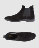 SABELT CALZATURE Stivaletti su YOOXCOM