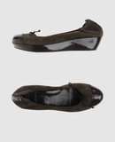 VIC MATIE' - Wedges
