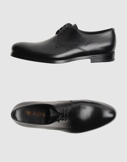 Prada chaussures chaussures &agrave; lacet 