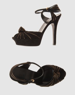 Gucci chaussures sandales à talons