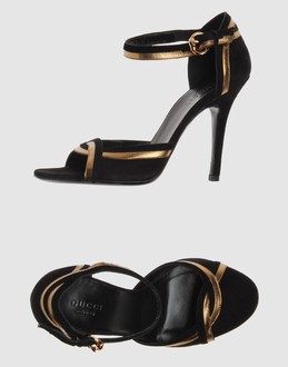 Gucci chaussures sandales à talons