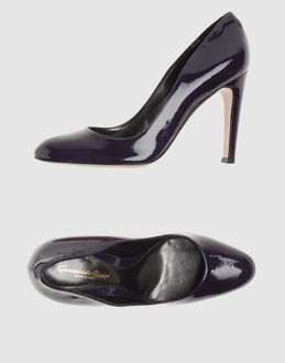 GIANVITO ROSSI - Women - FOOTWEAR - Closed-toe slip-ons  on YOOX.COM