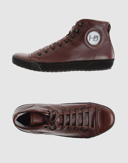 Hydrogen Sneakers