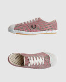 FRED PERRY COMME DES GARCONS SHIRT CALZATURE Sneakers su YOOXCOM