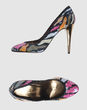 ISSA - Closed-toe slip-ons 