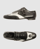 LAPO - Laced shoes