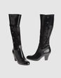 MOMA - Boots