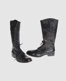 MOMA - Boots