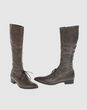 MOMA - Boots